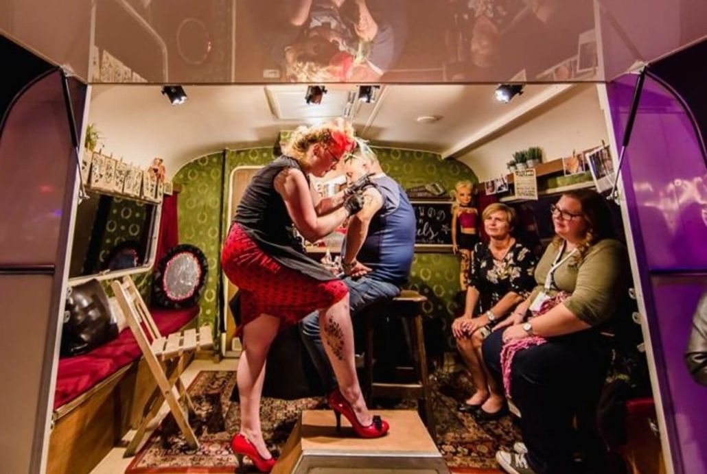 Tattoostand op het Bollekesfeest