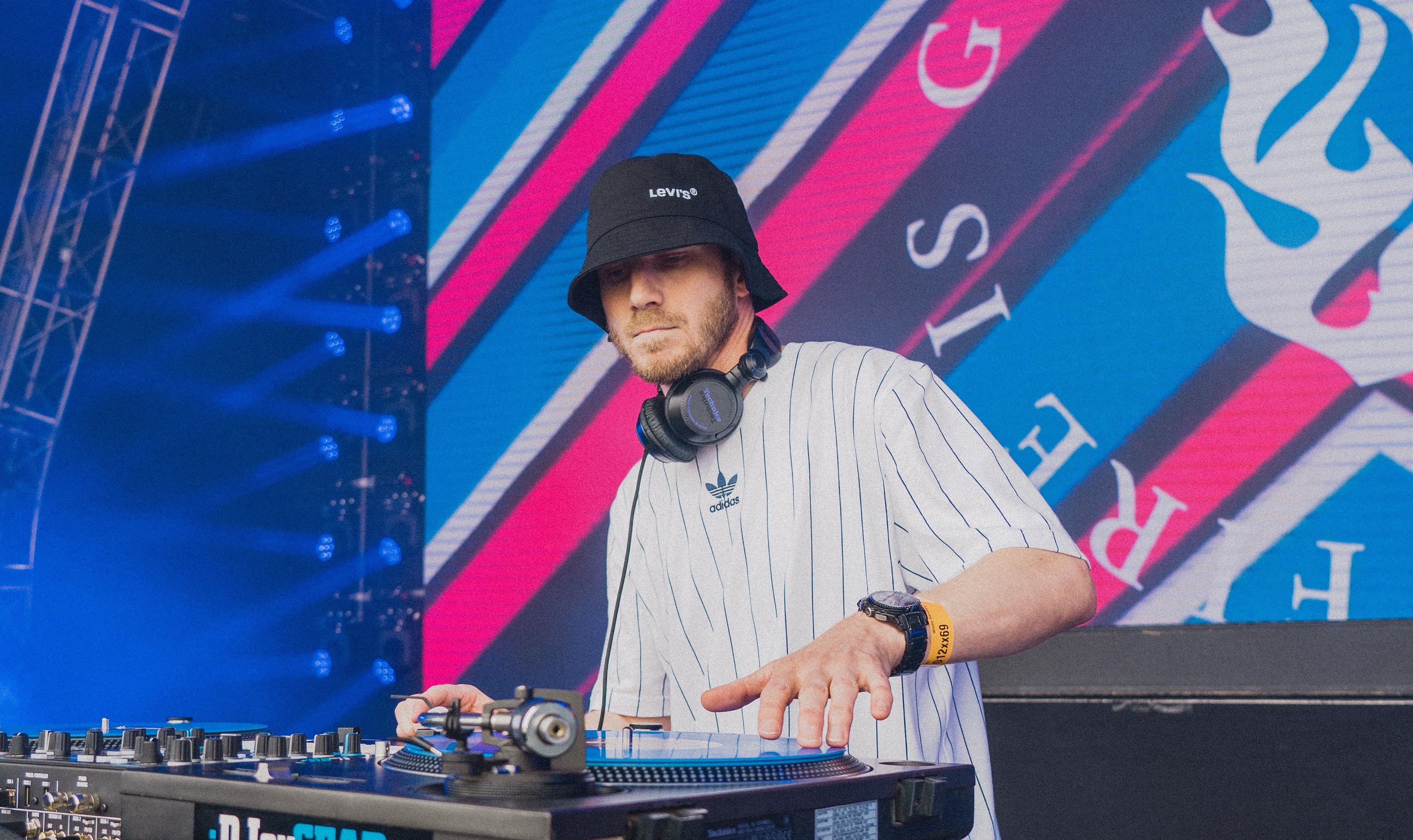 Foto van DJ Dysfunkshunal